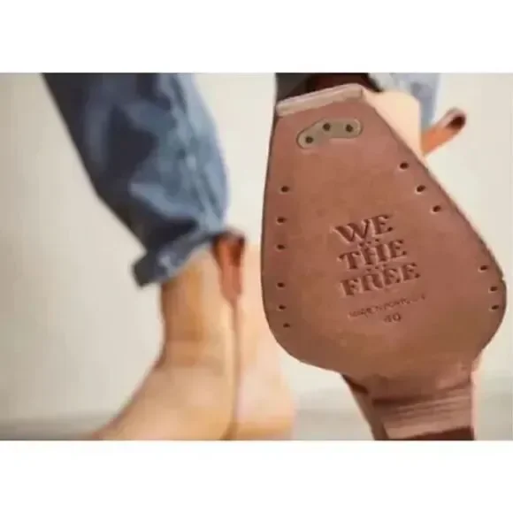 NEW FREE PEOPLE WE THE FREE WESLEY ANKLE BOOT IN PAPAYA - Picture 4 of 7